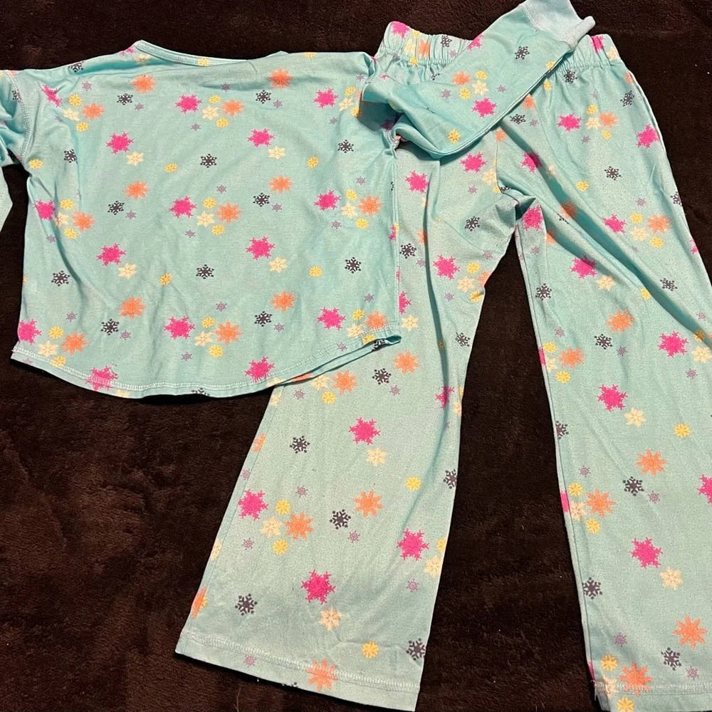 Thereabouts Pajamas with Snowflakes Girls size small 7-8 - Picture 5 of 5